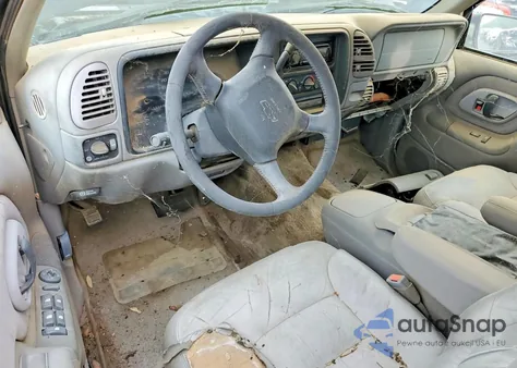 2009 Chevrolet Suburban C1500 z USA, uszkodzony, nr VIN 3GNEC16R1XG195760